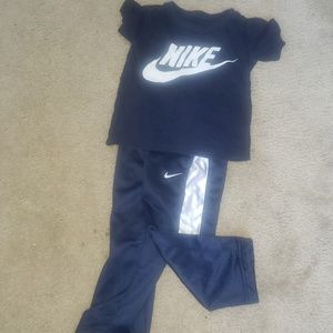 Nike Matching Sets - Nike set Nike Matching Sets - Nike set